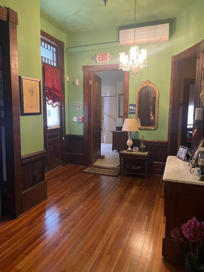 Grand Gables Inn Palatka Bagian luar foto