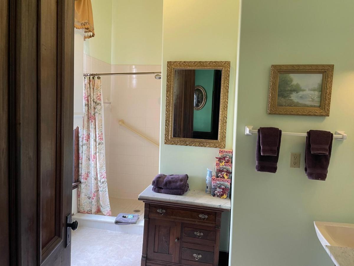 Grand Gables Inn Palatka Bagian luar foto