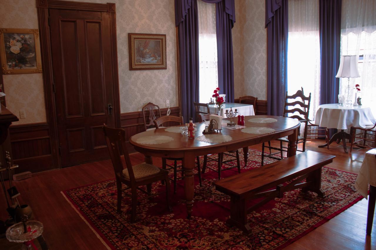 Grand Gables Inn Palatka Bagian luar foto