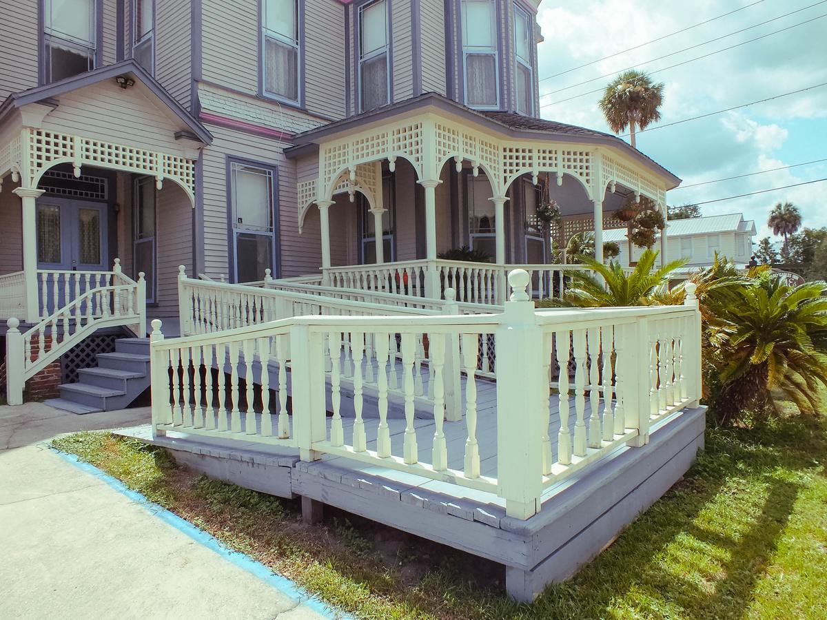 Grand Gables Inn Palatka Bagian luar foto