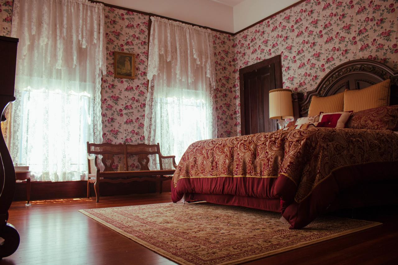 Grand Gables Inn Palatka Bagian luar foto