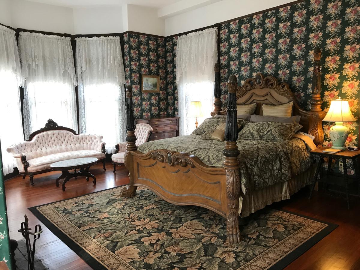 Grand Gables Inn Palatka Bagian luar foto